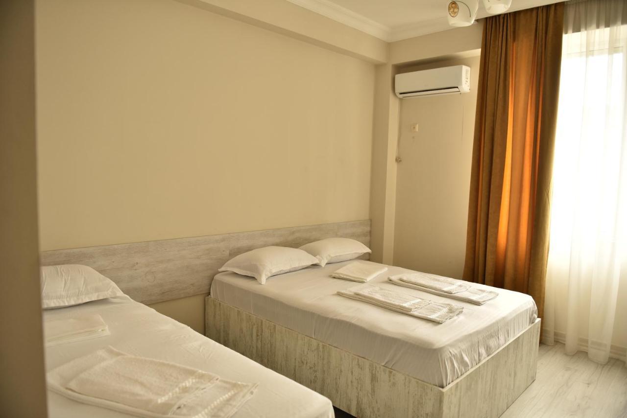 Prime Hotel Batumi Exterior foto